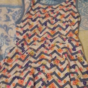 I'm selling this kid dress 10 /12 if you have one